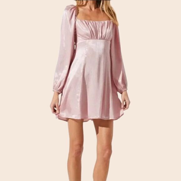 ASTR the Label Long Sleeve Empire Waist Mini Babydoll Dress Size Medium - Picture 4 of 16